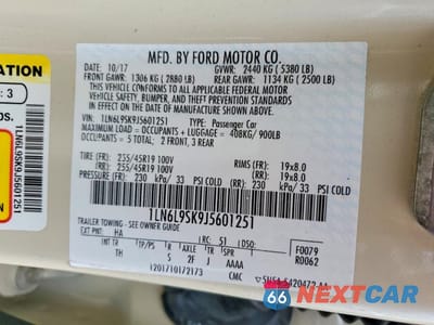 Zdjęcie 12 z 12 samochodu: 2018 LINCOLN CONTINENTAL SELECT VIN:1LN6L9SK9J5601251 - miniatura