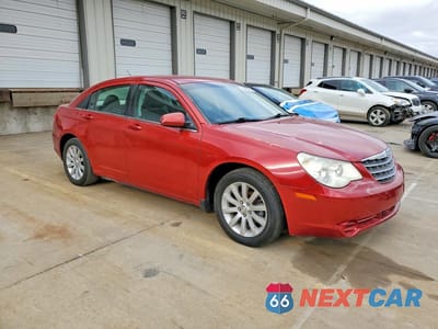 Czwarte zdjęcie samochodu z boku: 2010 CHRYSLER SEBRING LIMITED VIN:1C3CC5FB7AN229875 - miniatura