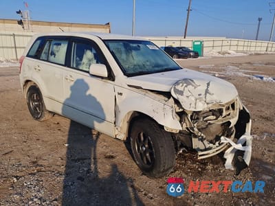 Czwarte zdjęcie samochodu z boku: 2007 SUZUKI GRAND VITARA VIN:JS3TD941574202541 - miniatura