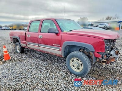 Piąte zdjęcie samochodu w środku: 2005 CHEVROLET SILVERADO K2500 HEAVY DUTY VIN:1GCHK23UX5F894021 - miniatura