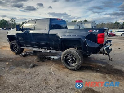 Drugie zdjęcie samochodu z przodu: 2018 CHEVROLET SILVERADO K2500 HEAVY DUTY LT VIN:1GC1KVEY0JF242876 - miniatura