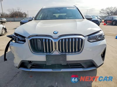 Piąte zdjęcie samochodu w środku: 2022 BMW X3 SDRIVE30I VIN:5UX43DP08N9M06714 - miniatura