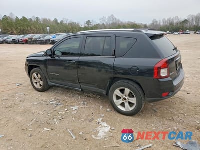 Drugie zdjęcie samochodu z przodu: 2014 JEEP COMPASS LATITUDE VIN:1C4NJDEB4ED626493 - miniatura