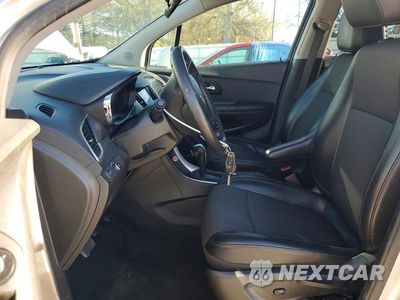 Zdjęcie 7 z 12 samochodu: 2021 CHEVROLET TRAX 1LT VIN:KL7CJPSM9MB375332 - miniatura