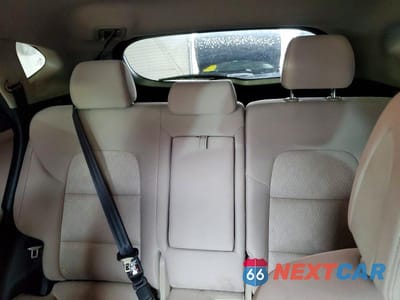 Zdjęcie 10 z 12 samochodu: 2016 HYUNDAI TUCSON LIMITED VIN:KM8J3CA47GU035373 - miniatura