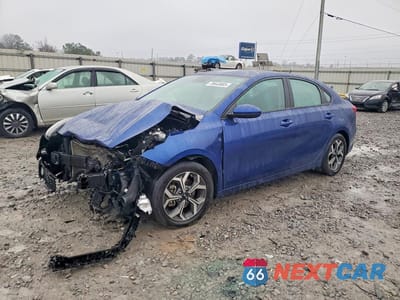 2021 KIA FORTE FE 3KPF24AD4ME360494 - główne zdjęcie licytacji z USA - miniatura