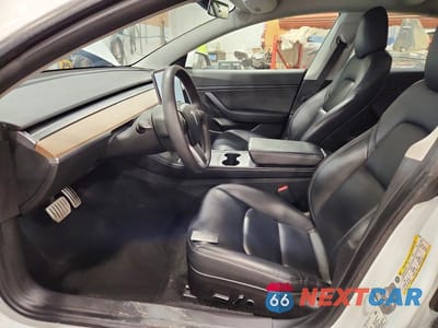 Zdjęcie 7 z 12 samochodu: 2021 TESLA MODEL 3 VIN:5YJ3E1EC2MF926480 - miniatura