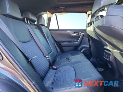 Zdjęcie 11 z 13 samochodu: 2024 TOYOTA RAV4 XSE VIN:JTME6RFV1RJ051395 - miniatura