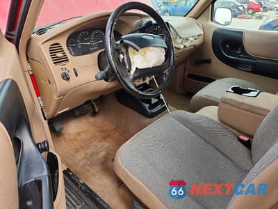 Zdjęcie 8 z 13 samochodu: 2002 FORD RANGER VIN:1FTYR10U22PA25817 - miniatura
