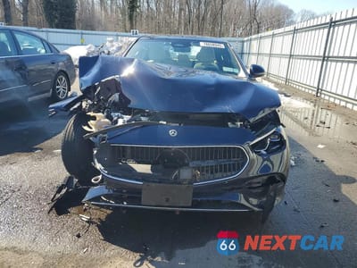 Piąte zdjęcie samochodu w środku: 2022 MERCEDES-BENZ C 300 4MATIC VIN:W1KAF4HB5NR035464 - miniatura