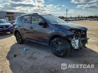 Czwarte zdjęcie samochodu z boku: 2015 TOYOTA RAV4 LE VIN:JTMZFREV4FD070729 - miniatura