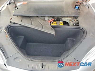 Zdjęcie 11 z 11 samochodu: 2018 TESLA MODEL S VIN:5YJSA1E24JF246333 - miniatura