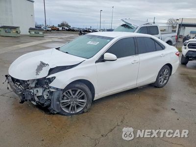 2015 TOYOTA CAMRY SE 4T1BF1FK2FU004148 - główne zdjęcie licytacji z USA - miniatura