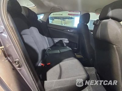 Zdjęcie 10 z 11 samochodu: 2016 HONDA CIVIC LX VIN:19XFC2F52GE096571 - miniatura