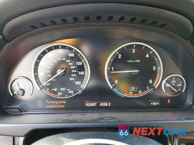 Zdjęcie 9 z 12 samochodu: 2016 BMW X5 XDRIVE35D VIN:5UXKS4C55G0N13111 - miniatura