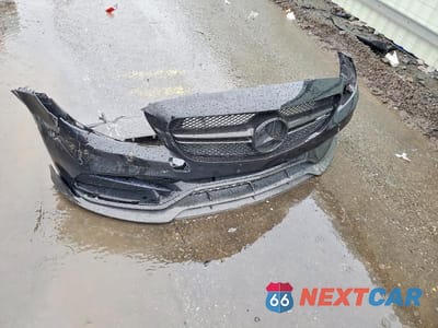 Zdjęcie 12 z 12 samochodu: 2016 MERCEDES-BENZ C 63 AMG-S VIN:55SWF8HB9GU100007 - miniatura