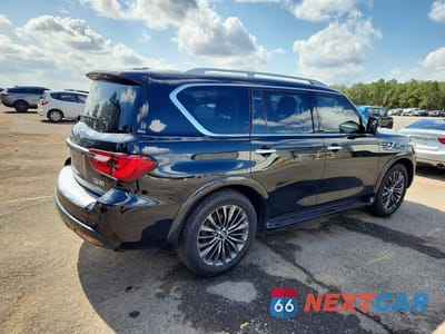 Trzecie zdjęcie samochodu z tyłu: 2021 INFINITI QX80 PREMIUM SELECT VIN:JN8AZ2AF9M9716622 - miniatura
