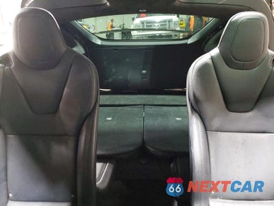 Zdjęcie 10 z 12 samochodu: 2019 TESLA MODEL X VIN:5YJXCBE4XKF190830 - miniatura