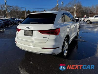 Trzecie zdjęcie samochodu z tyłu: 2020 AUDI Q3 PREMIUM VIN:WA1AECF32L1030425 - miniatura