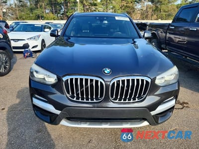 Piąte zdjęcie samochodu w środku: 2019 BMW X3 SDRIVE30I VIN:5UXTR7C5XKLE97662 - miniatura