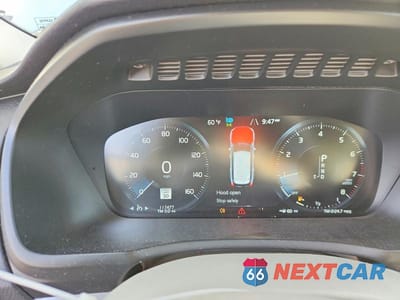 Zdjęcie 9 z 12 samochodu: 2016 VOLVO XC90 T6 VIN:YV4A22PK9G1019665 - miniatura