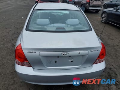 Zdjęcie 6 z 11 samochodu: 2004 HYUNDAI ELANTRA GLS VIN:KMHDN46D24U741118 - miniatura