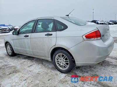 Drugie zdjęcie samochodu z przodu: 2010 FORD FOCUS SE VIN:1FAHP3FN4AW112002 - miniatura