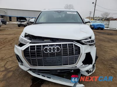 Piąte zdjęcie samochodu w środku: 2024 AUDI Q3 PREMIUM S LINE 45 VIN:WA1DECF32R1062894 - miniatura