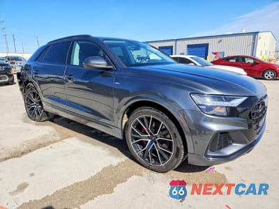 Czwarte zdjęcie samochodu z boku: 2019 AUDI Q8 PREMIUM PLUS S-LINE VIN:WA1EVAF16KD028615 - miniatura