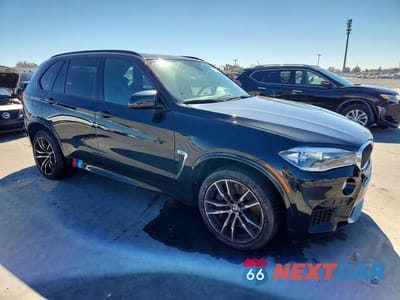Czwarte zdjęcie samochodu z boku: 2017 BMW X5 M VIN:5YMKT6C38H0U39118 - miniatura