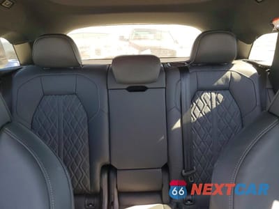Zdjęcie 10 z 12 samochodu: 2025 AUDI SQ5 PREMIUM PLUS VIN:WA125AGU1S2101378 - miniatura