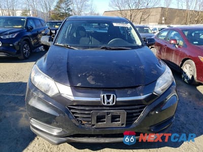 Piąte zdjęcie samochodu w środku: 2016 HONDA HR-V LX VIN:3CZRU6H39GM749457 - miniatura