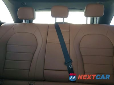 Zdjęcie 10 z 13 samochodu: 2021 MERCEDES-BENZ GLC 300 4MATIC VIN:W1N0G8EB7MV311642 - miniatura