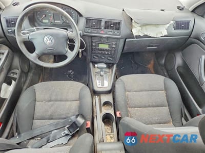 Zdjęcie 8 z 11 samochodu: 2004 VOLKSWAGEN GOLF GLS VIN:9BWGL21J044039362 - miniatura