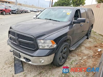 2015 RAM 1500 SLT 1C6RR7LT8FS622040 - główne zdjęcie licytacji z USA - miniatura