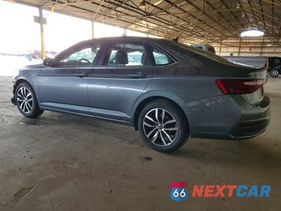 Drugie zdjęcie samochodu z przodu: 2026 VOLKSWAGEN JETTA SE VIN:3VW7W7BU8TM002440 - miniatura