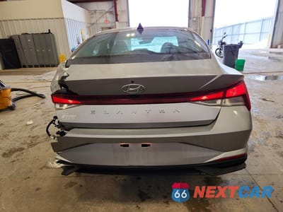 Zdjęcie 6 z 11 samochodu: 2023 HYUNDAI ELANTRA SEL VIN:5NPLM4AG9PH100552 - miniatura