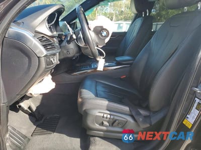 Zdjęcie 7 z 13 samochodu: 2018 BMW X5 SDRIVE35I VIN:5UXKR2C5XJ0Z16024 - miniatura