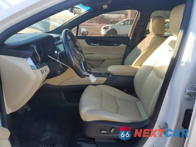 Zdjęcie 7 z 12 samochodu: 2019 CADILLAC XT5 VIN:1GYKNARS9KZ125186 - miniatura