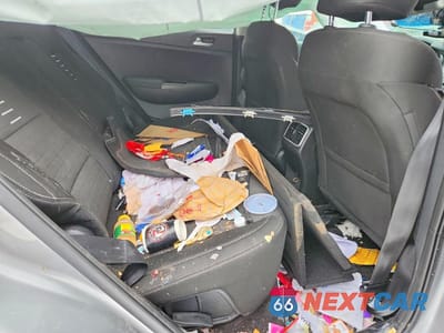 Zdjęcie 11 z 14 samochodu: 2022 KIA SPORTAGE LX VIN:KNDPMCAC9N7973616 - miniatura