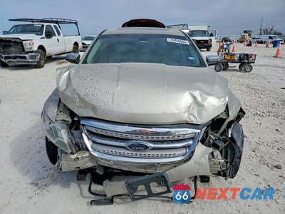 Piąte zdjęcie samochodu w środku: 2010 FORD TAURUS LIMITED VIN:1FAHP2FW8AG145078 - miniatura