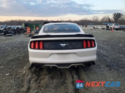 Zdjęcie 6 z 13 samochodu: 2017 FORD MUSTANG VIN:1FA6P8TH6H5322118 - miniatura