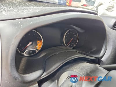 Zdjęcie 9 z 14 samochodu: 2018 JEEP RENEGADE LATITUDE VIN:ZACCJBBB3JPH12695 - miniatura