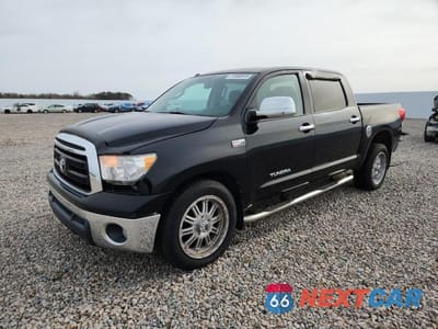 2010 TOYOTA TUNDRA GRADE 5TFDW5F17AX126989 - główne zdjęcie licytacji z USA - miniatura
