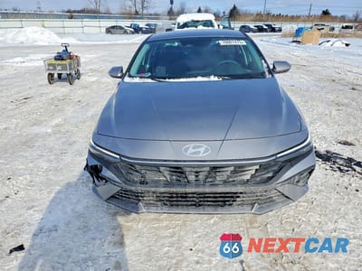Piąte zdjęcie samochodu w środku: 2025 HYUNDAI ELANTRA SE VIN:KMHLL4DG3SU087015 - miniatura