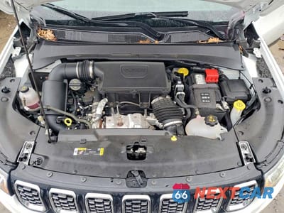 Zdjęcie 12 z 12 samochodu: 2025 JEEP COMPASS LIMITED VIN:3C4NJDCN3ST502587 - miniatura