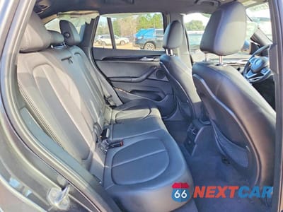 Zdjęcie 11 z 13 samochodu: 2017 BMW X1 XDRIVE28I VIN:WBXHT3C36H5F73510 - miniatura