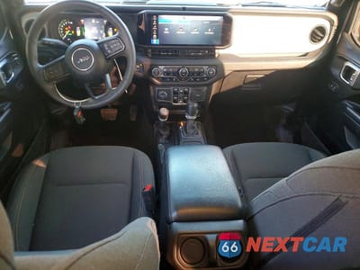 Zdjęcie 8 z 12 samochodu: 2024 JEEP WRANGLER 4XE VIN:1C4RJXN61RW166032 - miniatura