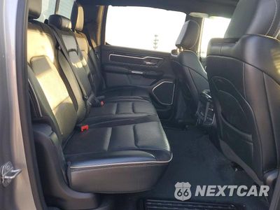 Zdjęcie 10 z 11 samochodu: 2020 RAM 1500 LARAMIE VIN:1C6SRFJTXLN103712 - miniatura