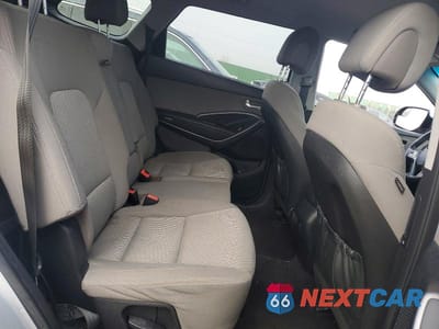 Zdjęcie 11 z 13 samochodu: 2017 HYUNDAI SANTA FE SE VIN:KM8SMDHF6HU167430 - miniatura